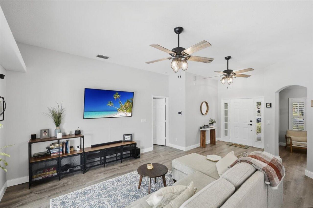 314 SW Kestor Drive, Port Saint Lucie, FL 34953 Photo