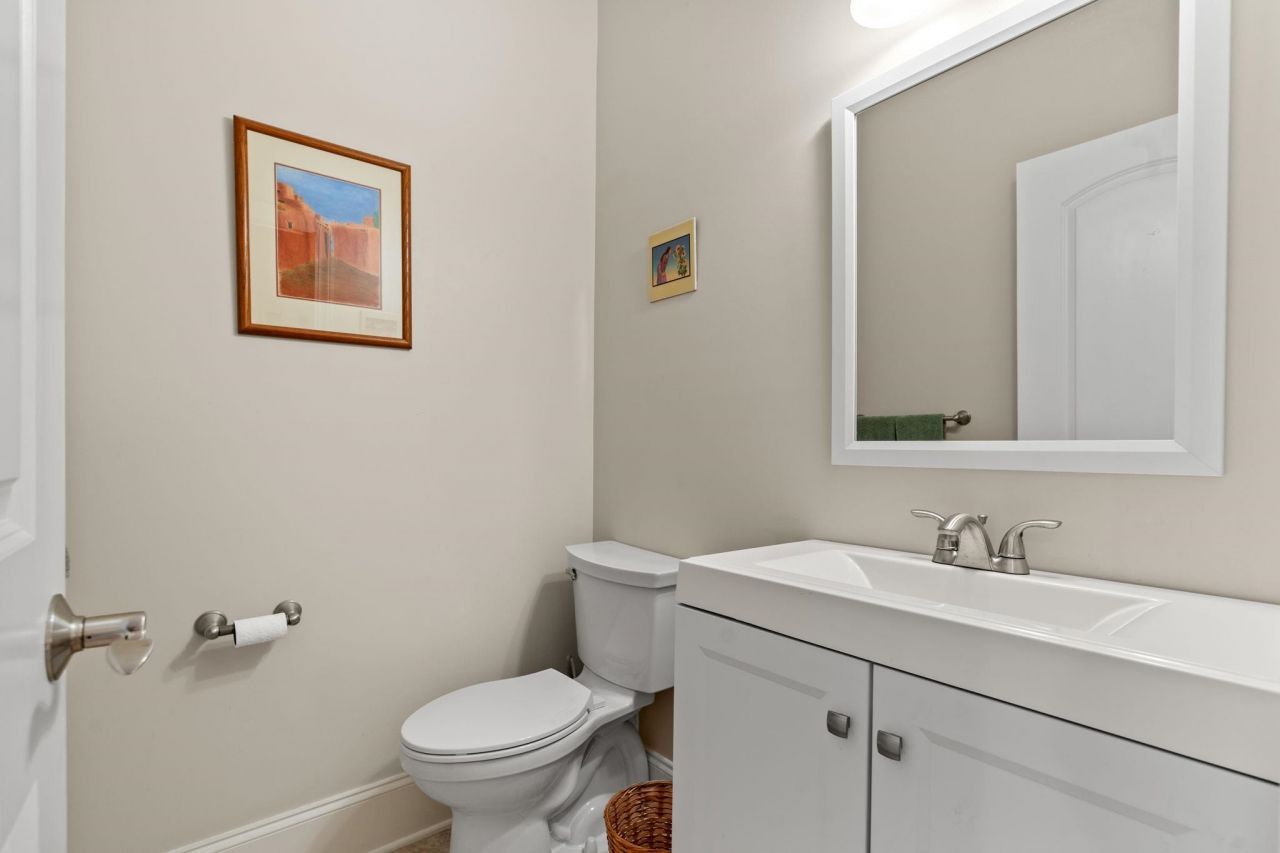 8013 Wacobee Dr. Photo 10