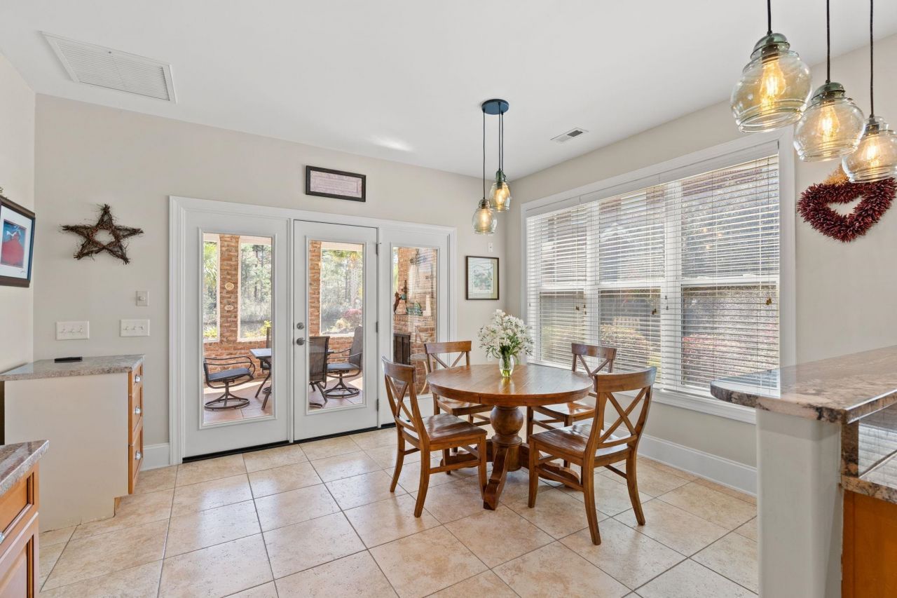 8013 Wacobee Dr. Photo 11