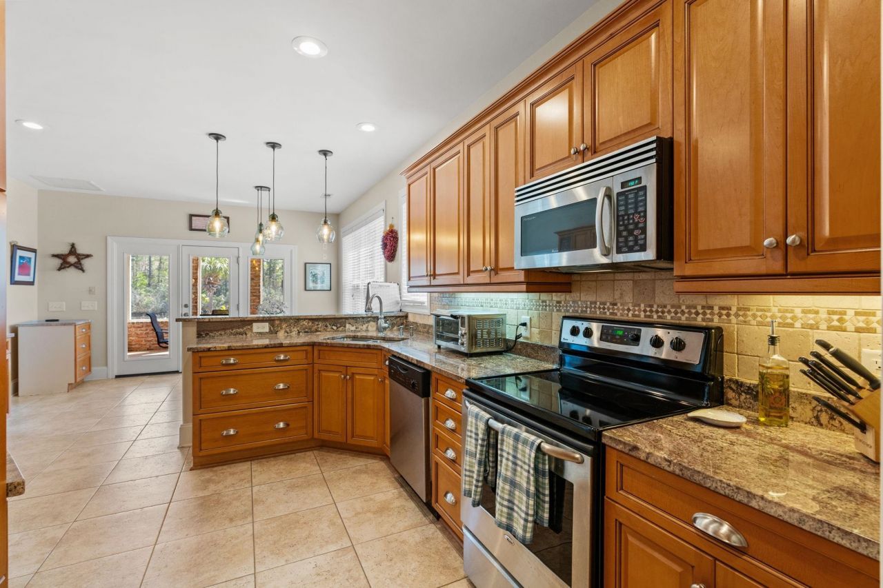 8013 Wacobee Dr. Photo 12