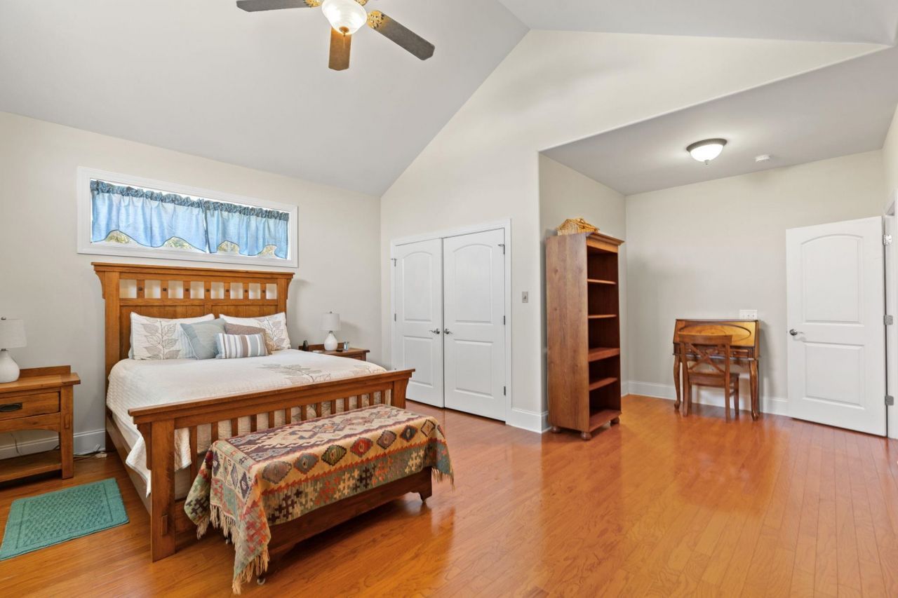 8013 Wacobee Dr. Photo 24