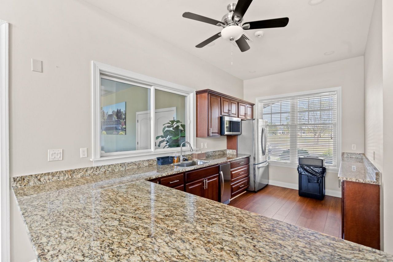 8013 Wacobee Dr. Photo 48