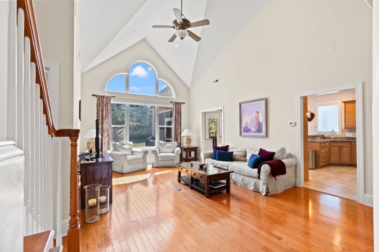 8013 Wacobee Dr. Photo 6