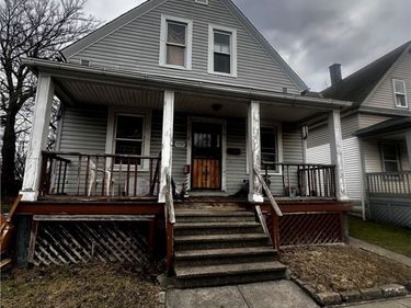 1059 E 76th Street, Cleveland, OH 44103