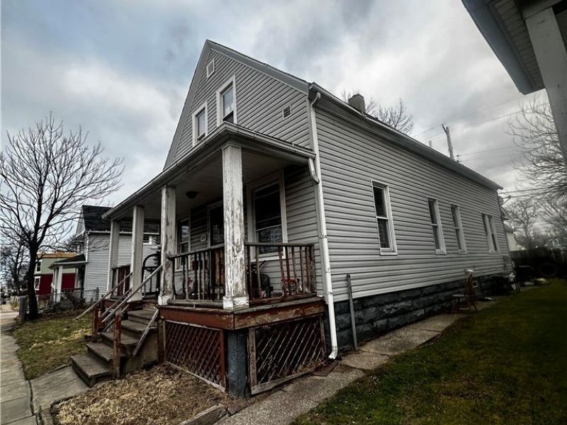 1059 E 76th Street, Cleveland, OH 44103 Photo 2