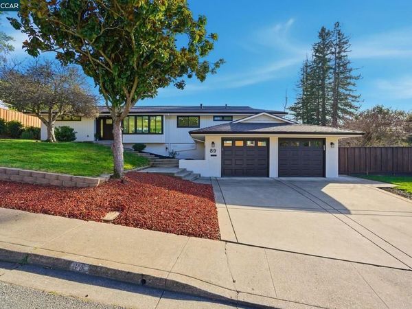 89 Greenfield Dr, Moraga, CA 94556