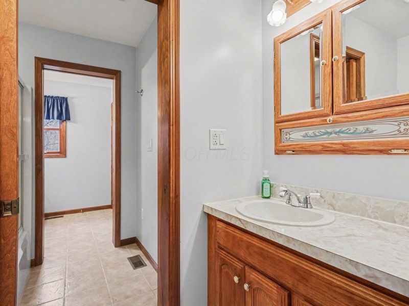 F-3 Ute Court, Hideaway Hills, OH 43107 Photo 18