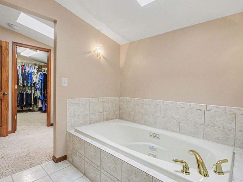 F-3 Ute Court, Hideaway Hills, OH 43107 Photo 39