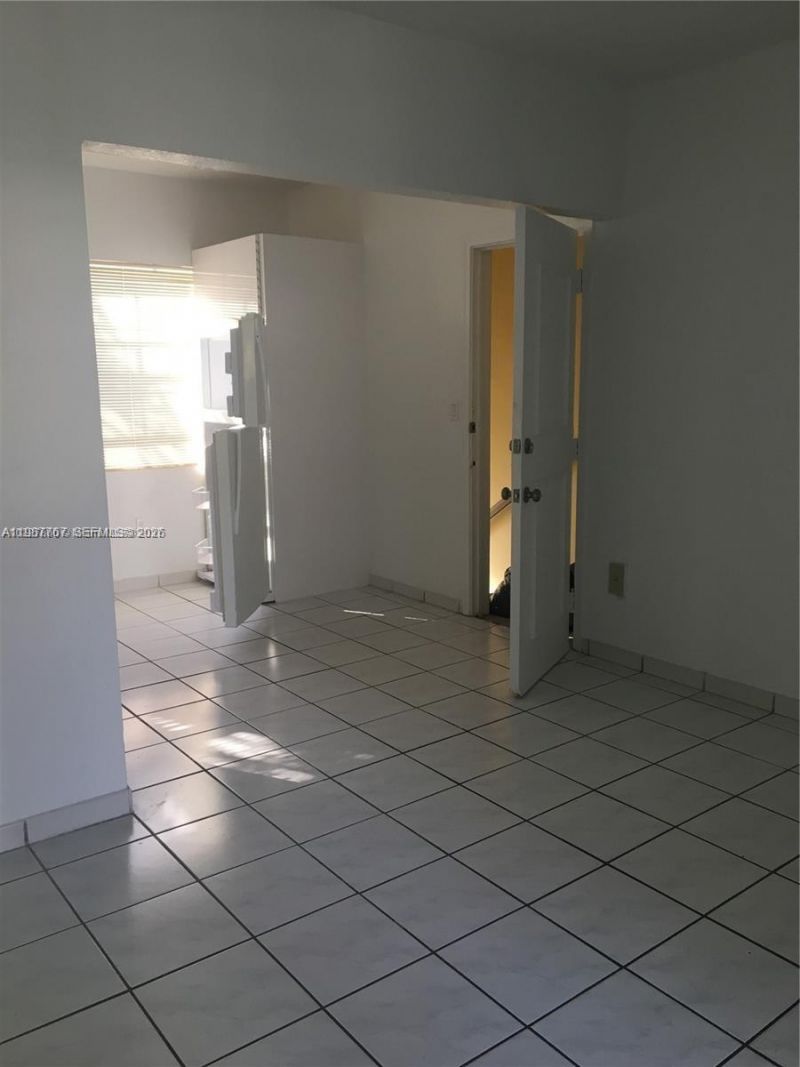 1791 Marseille Dr , Miami Beach, FL 33141 Photo