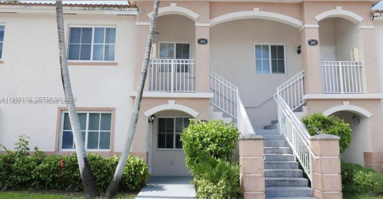 2731 SE 12th Rd, Unit 105, Homestead, FL 33035 Main Photo