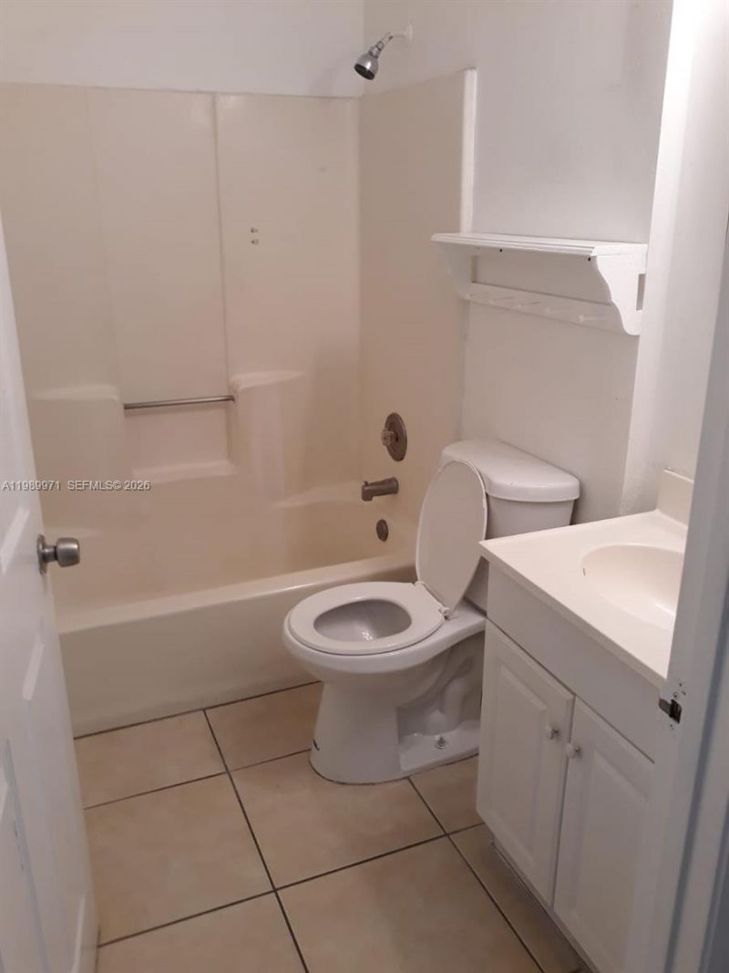 4380 Lakewood Rd , Unit 4380, Lake Worth, FL 33461 Photo