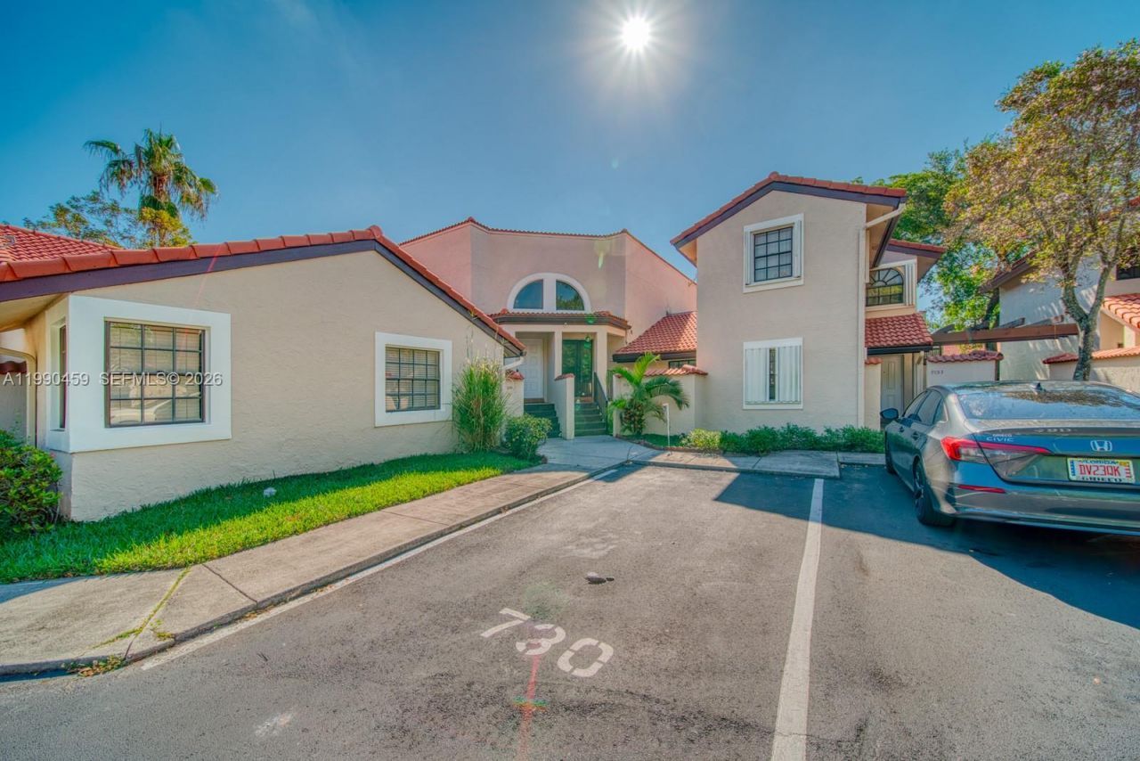 9151 W Sunrise Blvd, Plantation, FL 33322 Photo