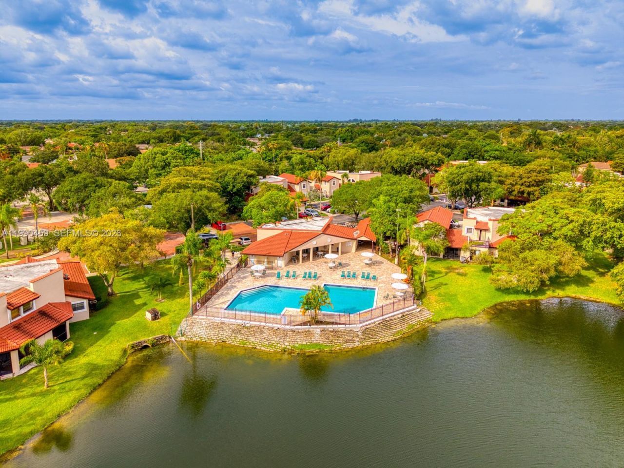 9151 W Sunrise Blvd, Plantation, FL 33322 Photo