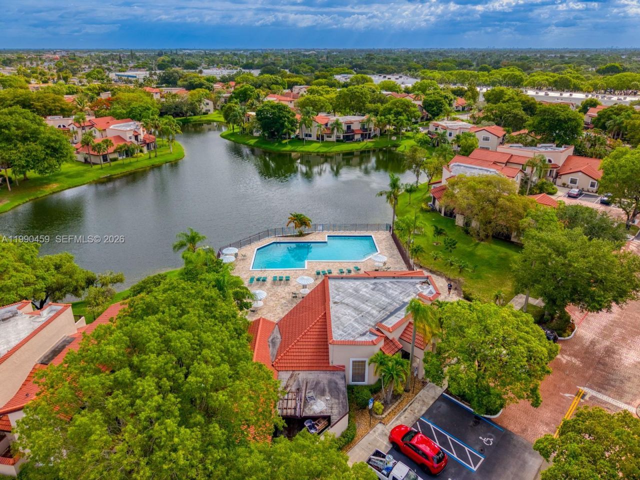 9151 W Sunrise Blvd, Plantation, FL 33322 Photo