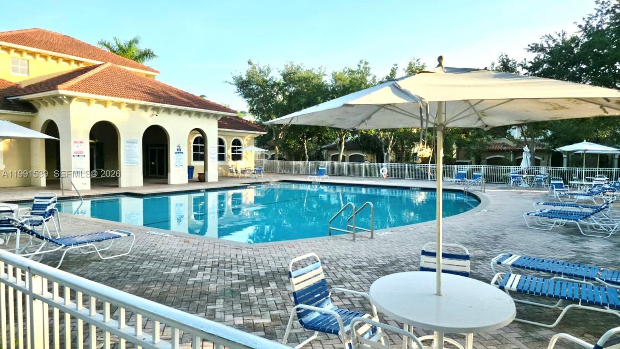4920 SW 140th Ter, Unit 4, Miramar, FL 33027 Photo