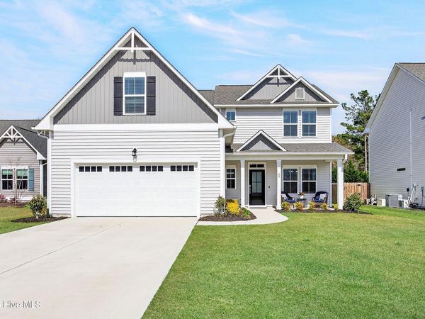 86 W Weatherbee Way, Hampstead, NC 28443