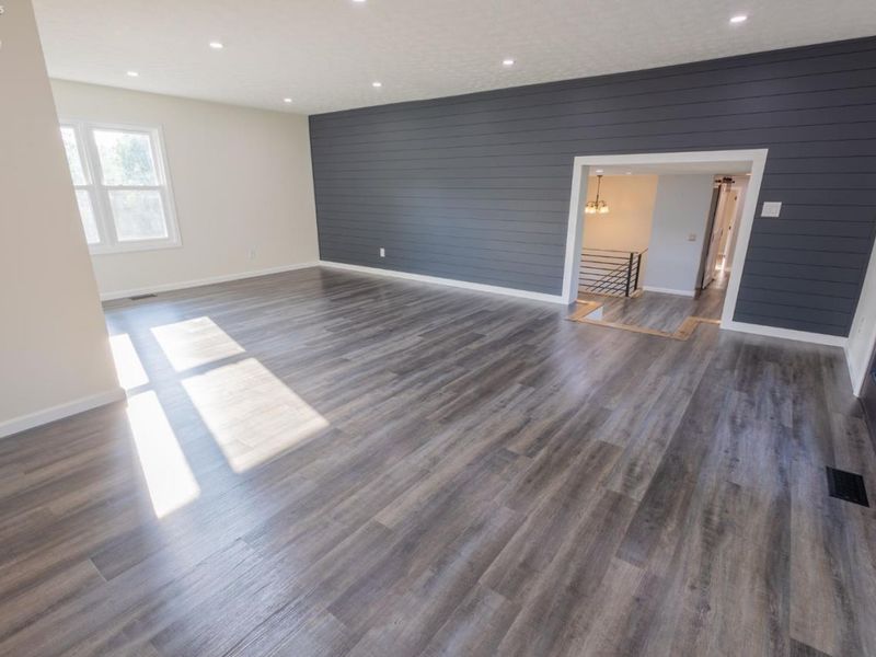 1007 Overlook Drive, Willard, OH 44890 Photo 8