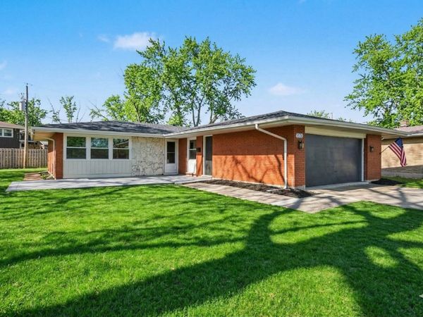 5535 Adeline Place , Oak Forest, IL 60452