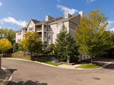 12795 Collegeview Drive, Unit 203, Eden Prairie, MN 55347
