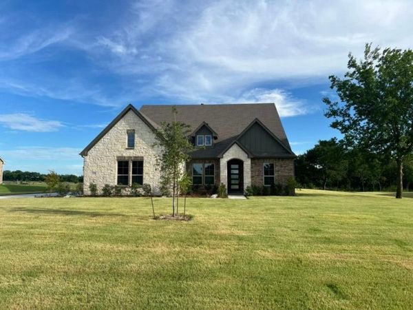 405 Cobb Road, Leonard, TX 75452