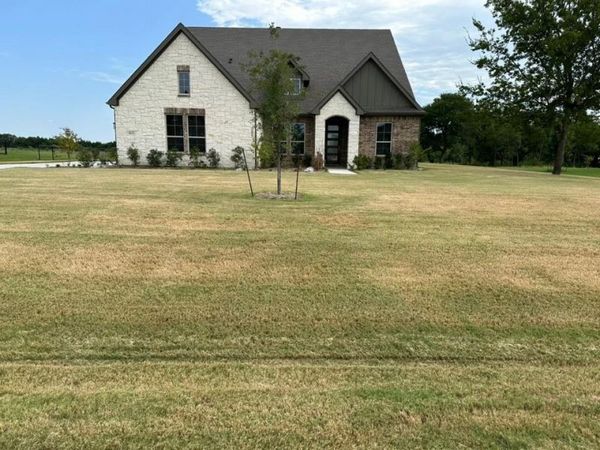 405 Cobb Road, Leonard, TX 75452
