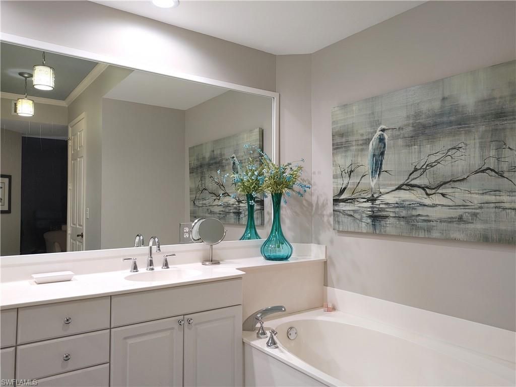 400 Flagship Dr, Unit 501, Naples, FL 34108 Photo
