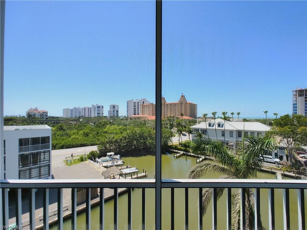 400 Flagship Dr, Unit 501, Naples, FL 34108 Photo