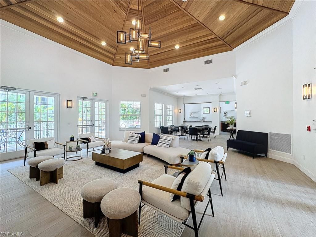 400 Flagship Dr, Unit 501, Naples, FL 34108 Photo