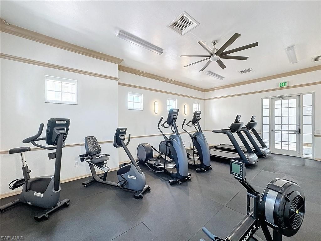 400 Flagship Dr, Unit 501, Naples, FL 34108 Photo