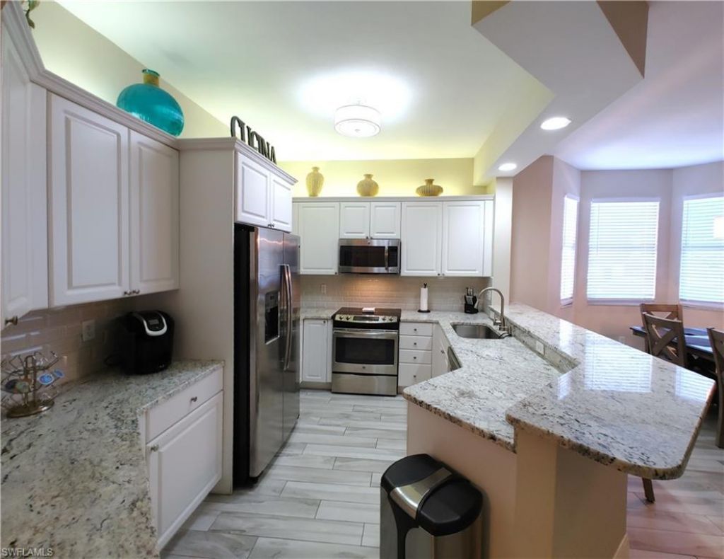 400 Flagship Dr, Unit 501, Naples, FL 34108 Photo