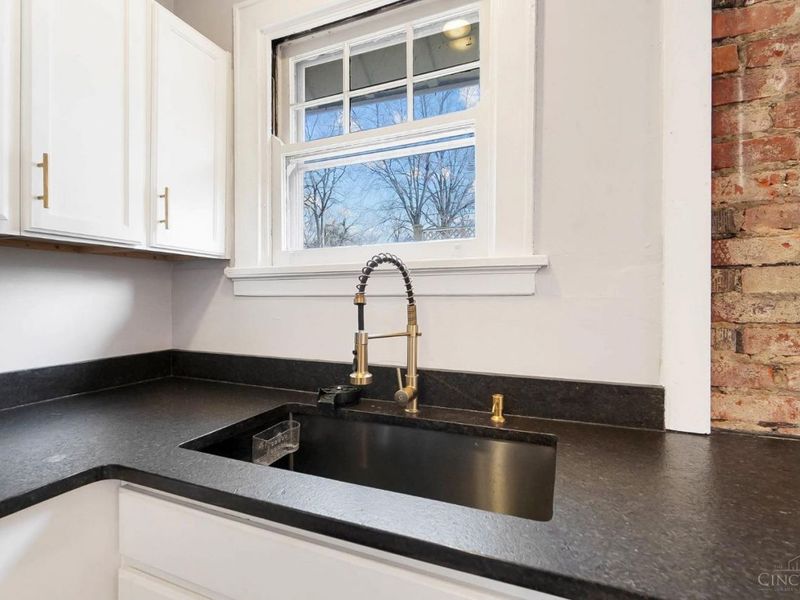 3612 Kroger Avenue, Cincinnati, OH 45226 Photo 24