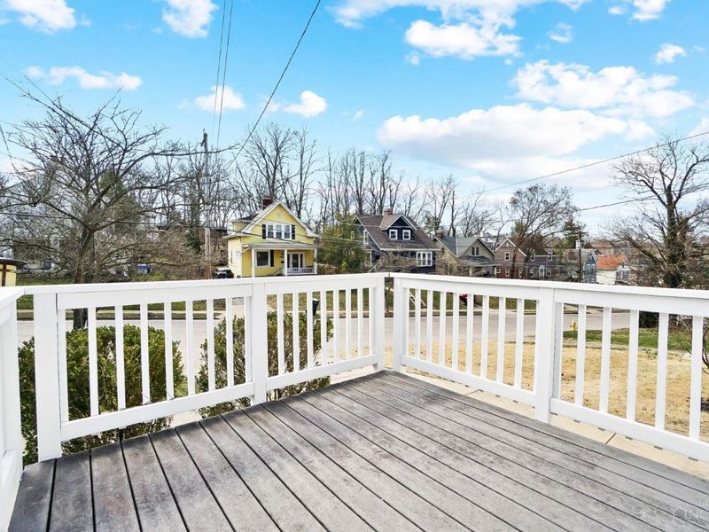 3612 Kroger Avenue, Cincinnati, OH 45226 Photo 4