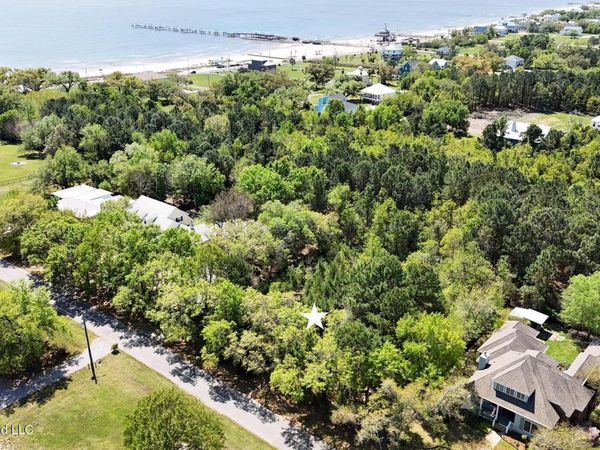 111 Mollere Drive, Waveland, MS 39576