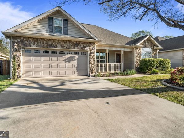 620 Amherst Street, Kathleen, GA 31047