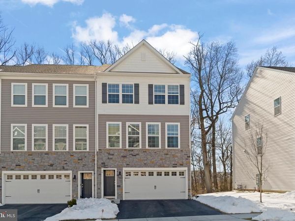 14 LILAC CIRCLE , MOUNT LAUREL, NJ 08054