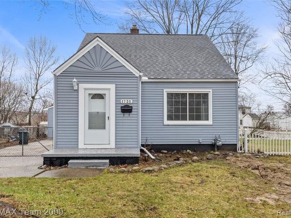 1735 Belton Street, Garden City, MI 48135