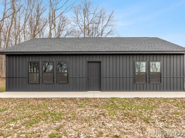 84 Dildine Road, Ionia, MI 48846