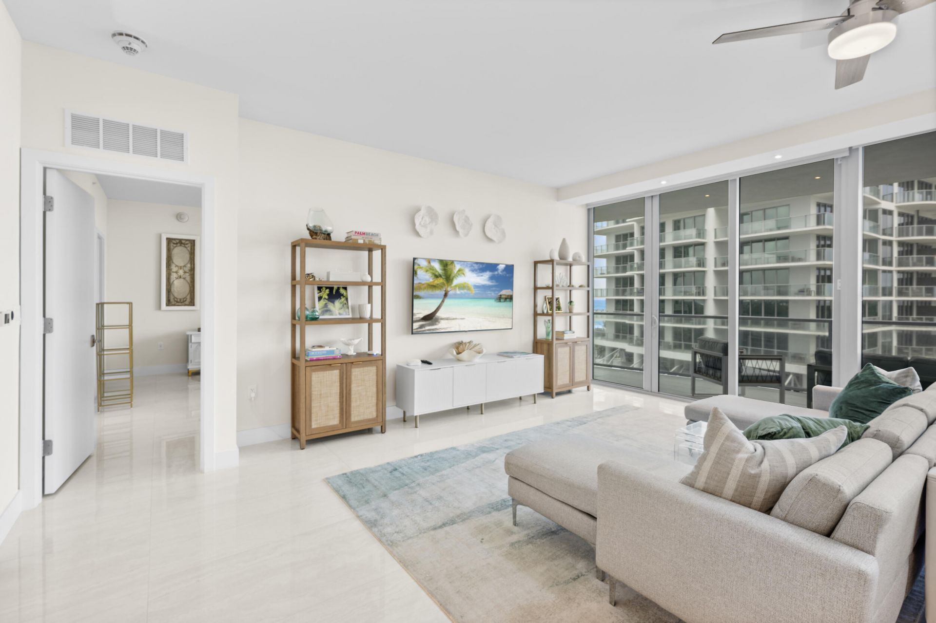 3100 N Ocean Drive, Unit 704, Riviera Beach, FL 33404 Photo