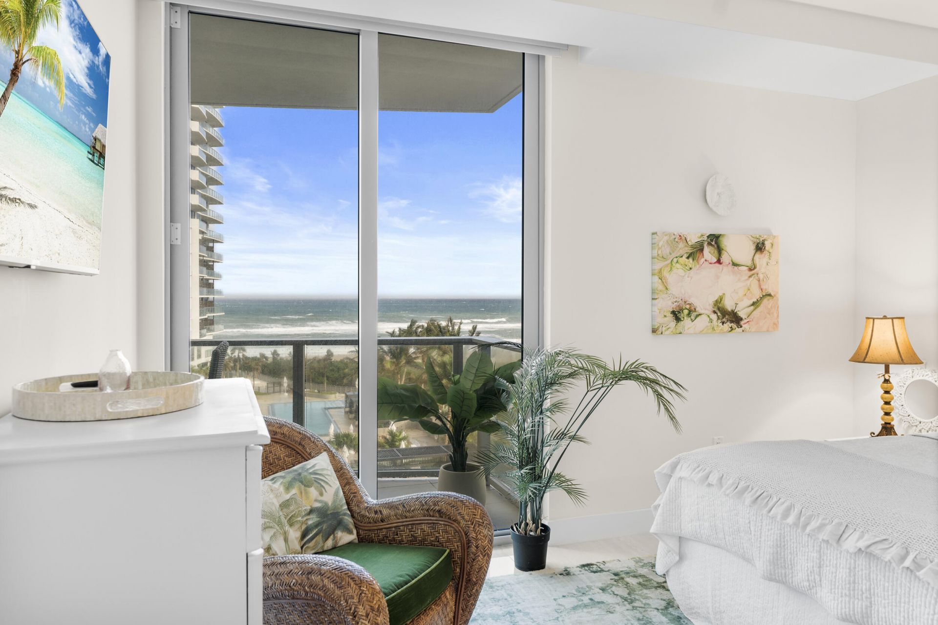 3100 N Ocean Drive, Unit 704, Riviera Beach, FL 33404 Photo