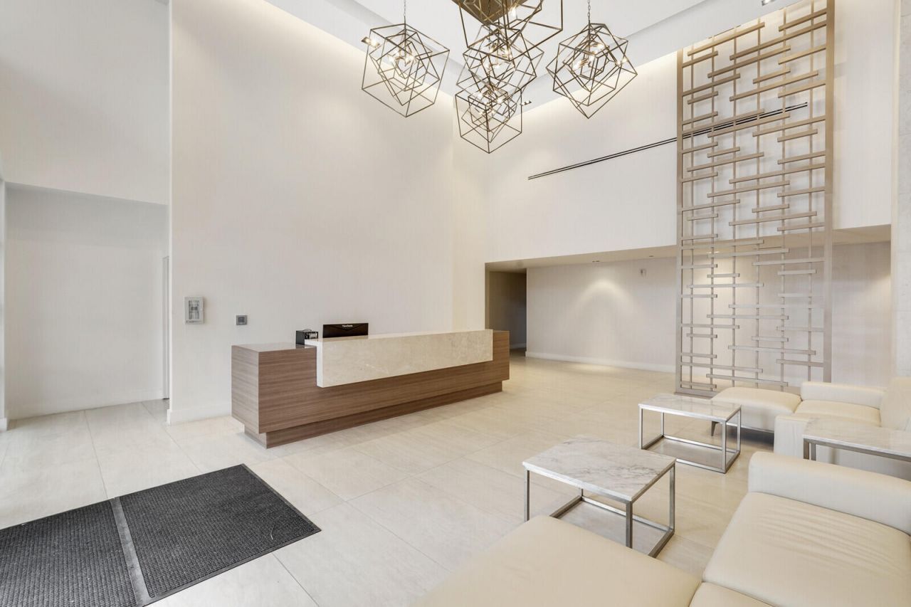 3100 N Ocean Drive, Unit 704, Riviera Beach, FL 33404 Photo