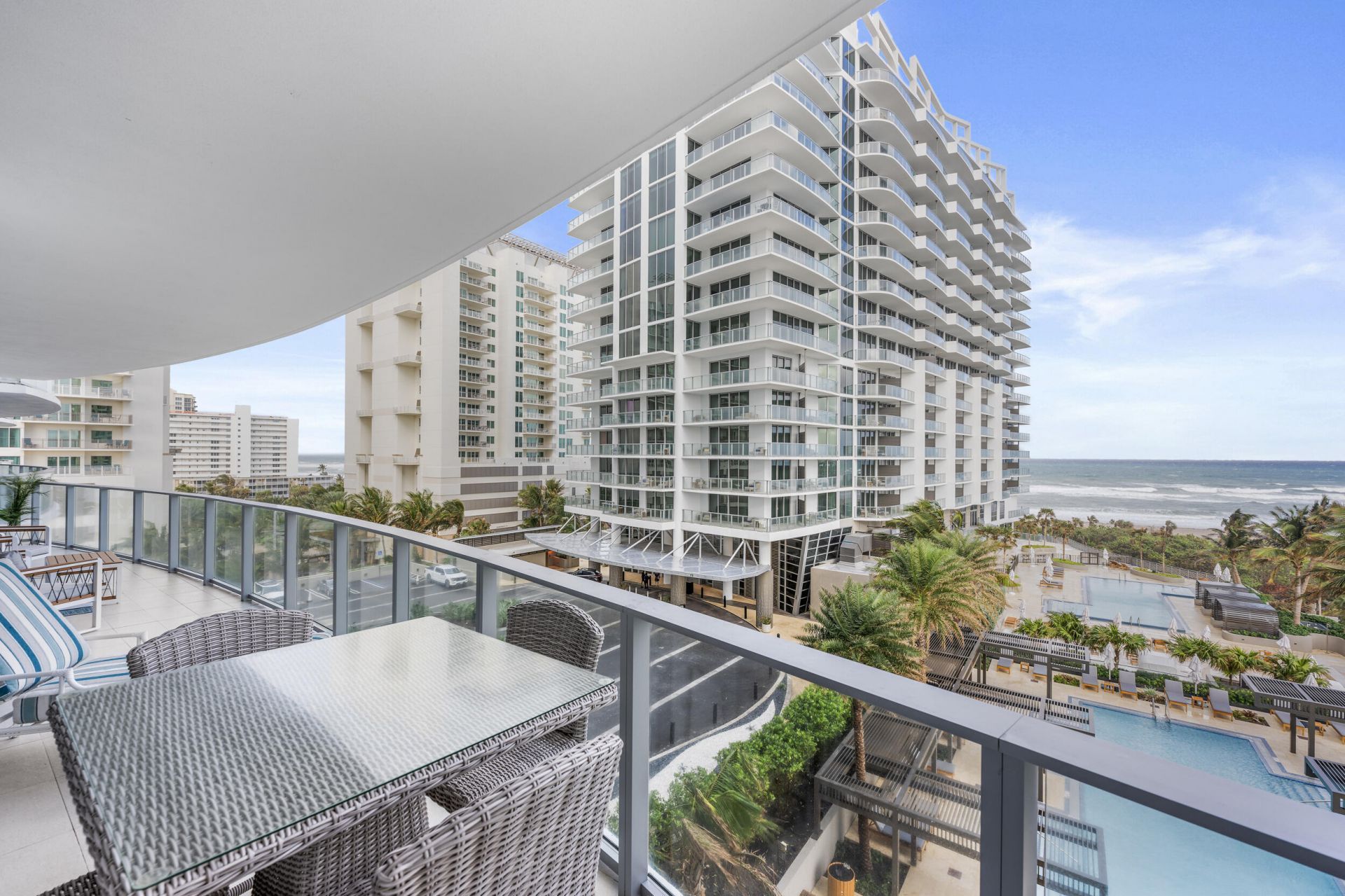 3100 N Ocean Drive, Unit 704, Riviera Beach, FL 33404 Photo