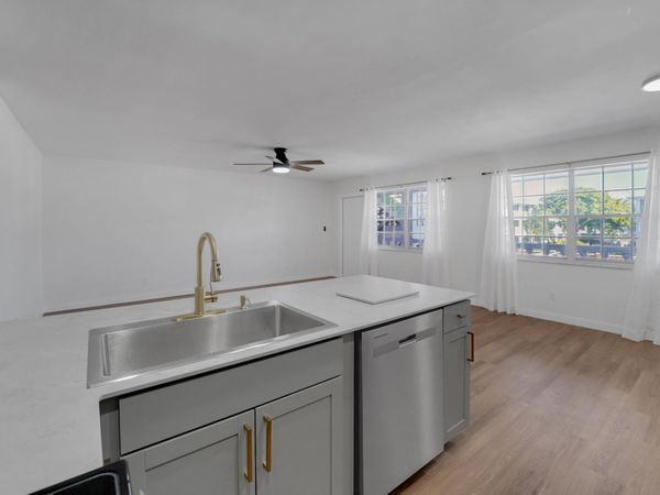 5203 NE 24th Terrace, Unit B207, Fort Lauderdale, FL 33308