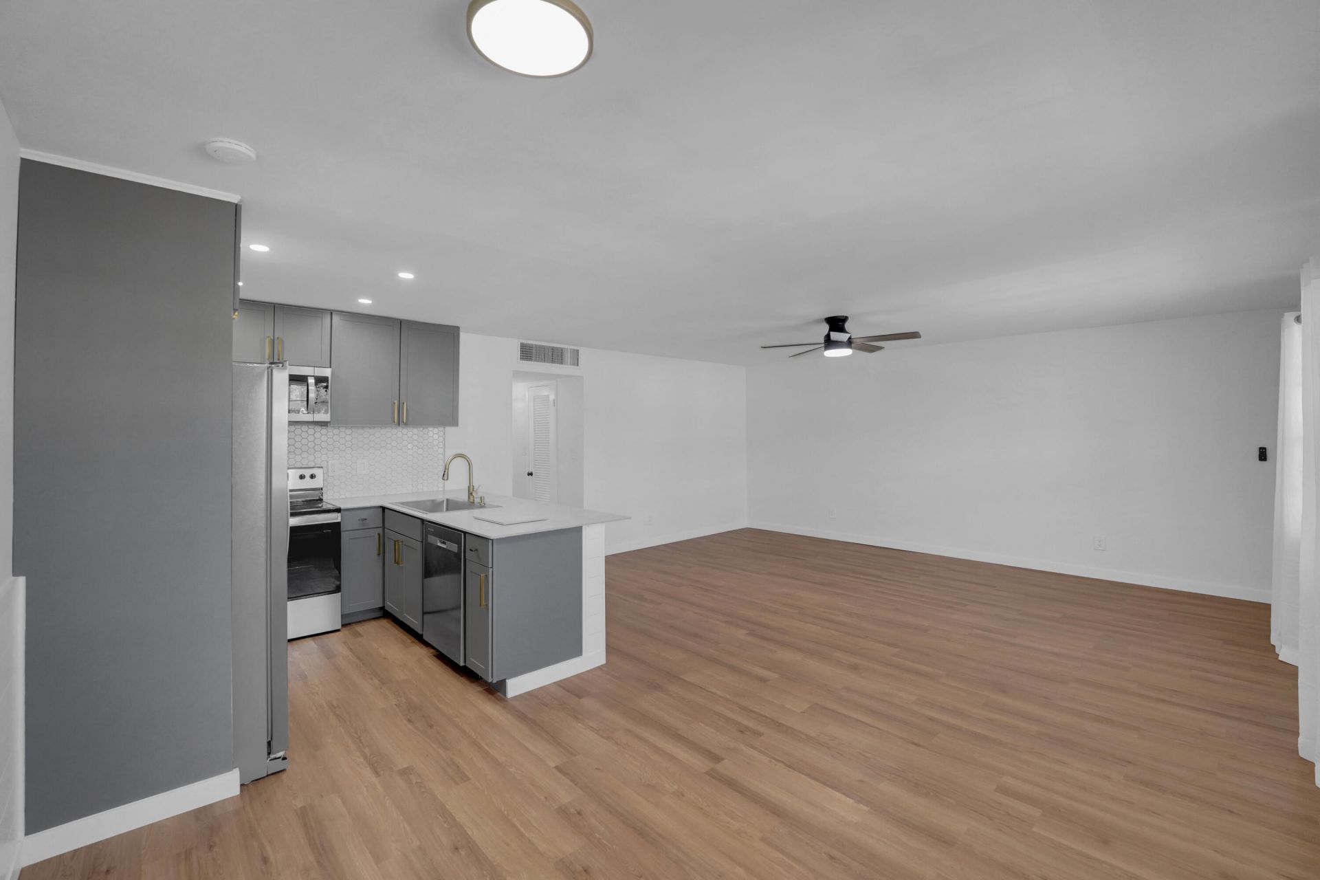 5203 NE 24th Terrace, Unit B207, Fort Lauderdale, FL 33308 Photo