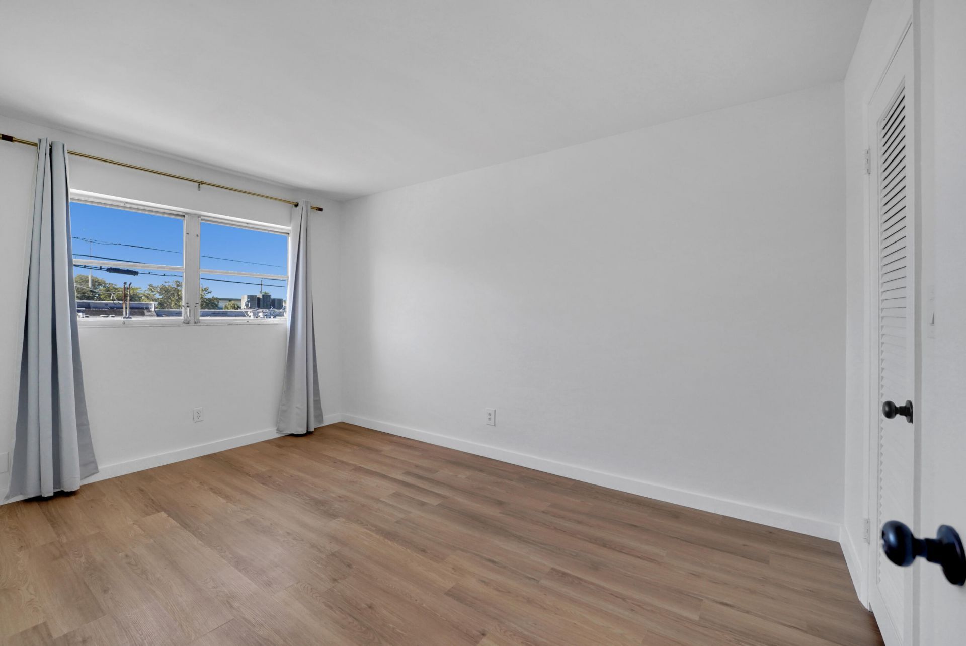 5203 NE 24th Terrace, Unit B207, Fort Lauderdale, FL 33308 Photo