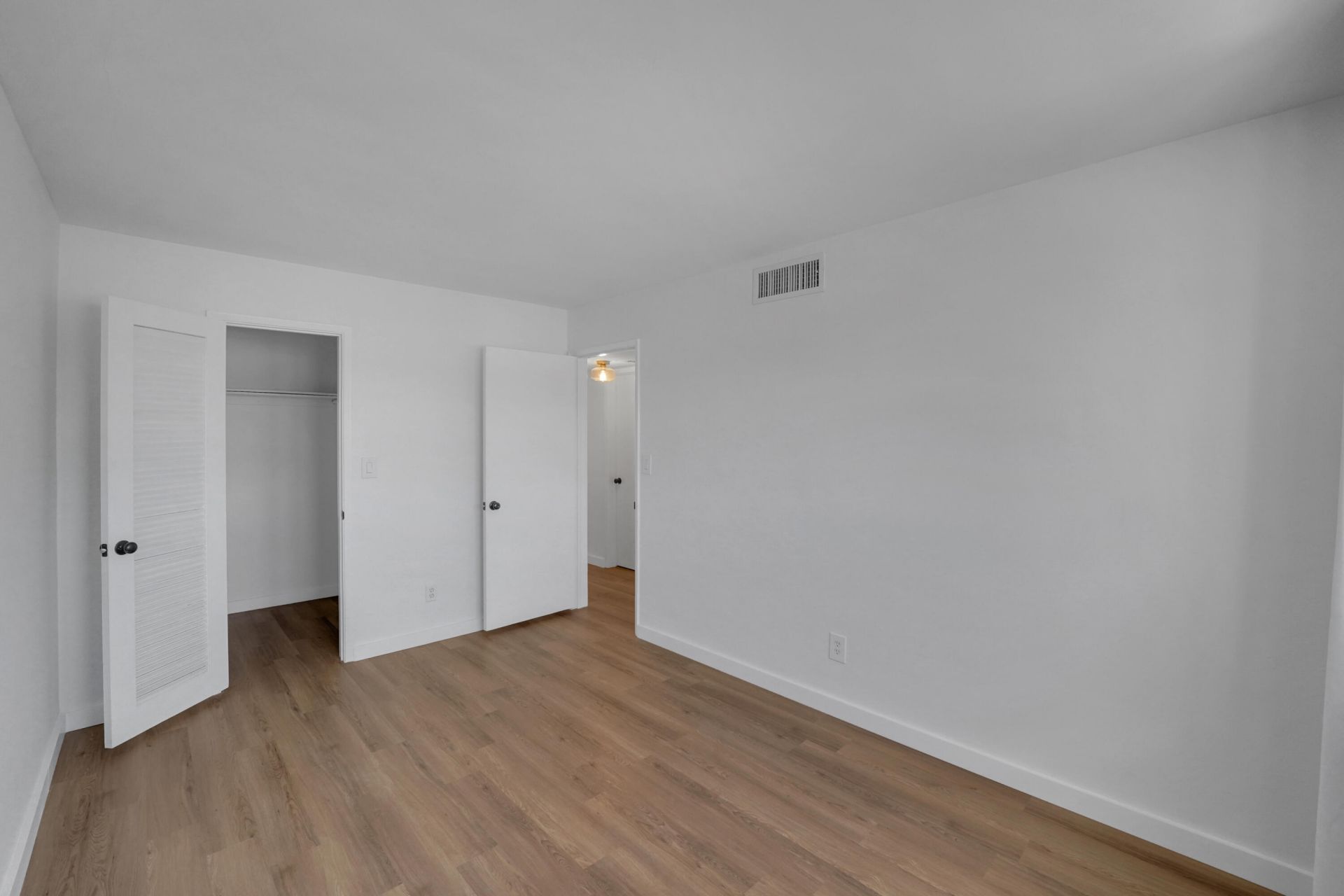 5203 NE 24th Terrace, Unit B207, Fort Lauderdale, FL 33308 Photo