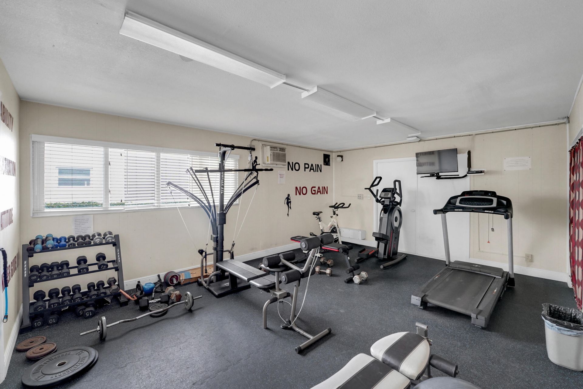 5203 NE 24th Terrace, Unit B207, Fort Lauderdale, FL 33308 Photo