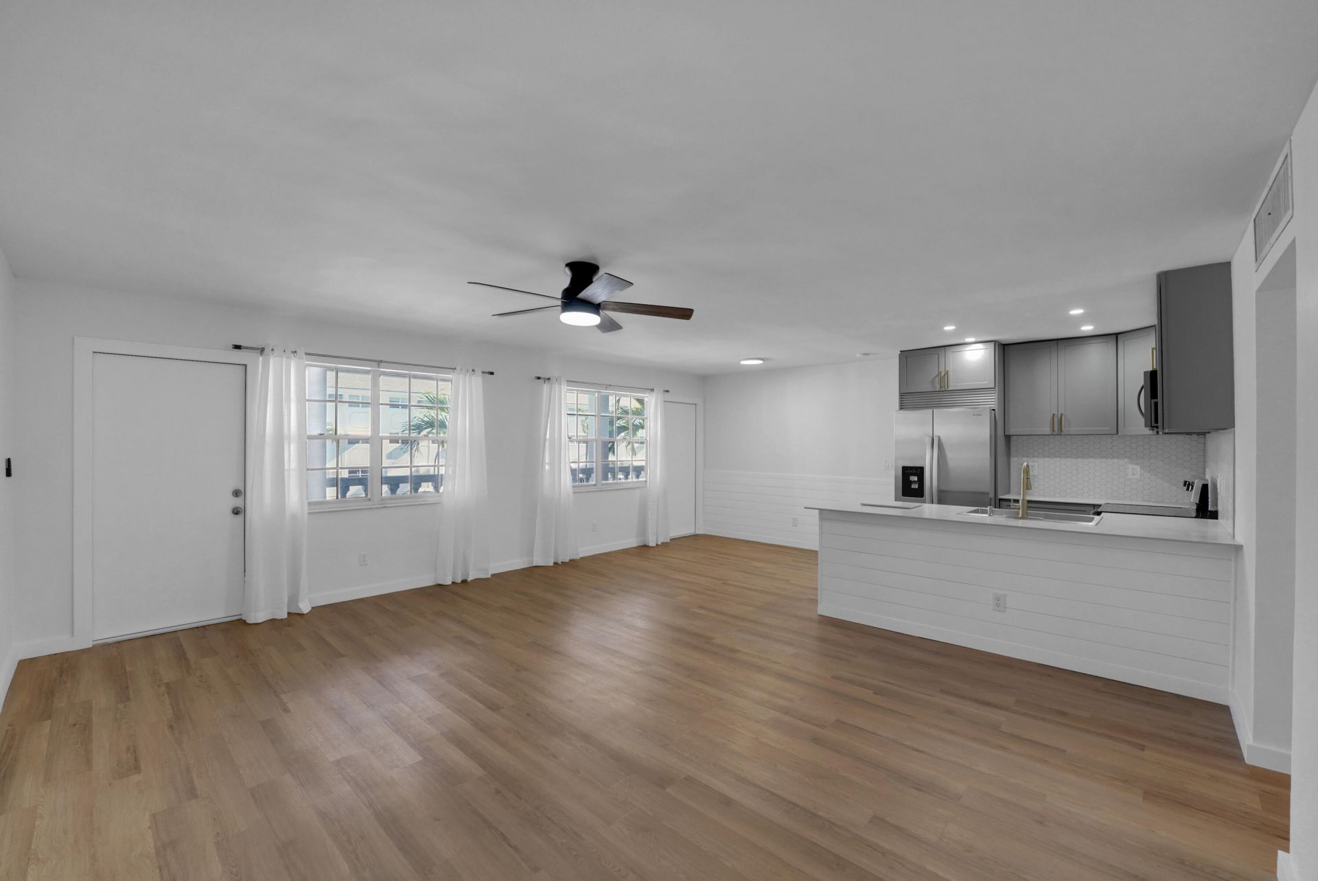 5203 NE 24th Terrace, Unit B207, Fort Lauderdale, FL 33308 Photo