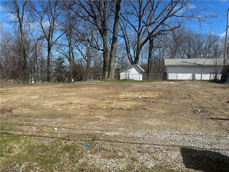 81 Wicklow Drive, Eastlake, OH 44095 Photo 2