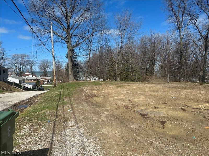 81 Wicklow Drive, Eastlake, OH 44095 Photo 4