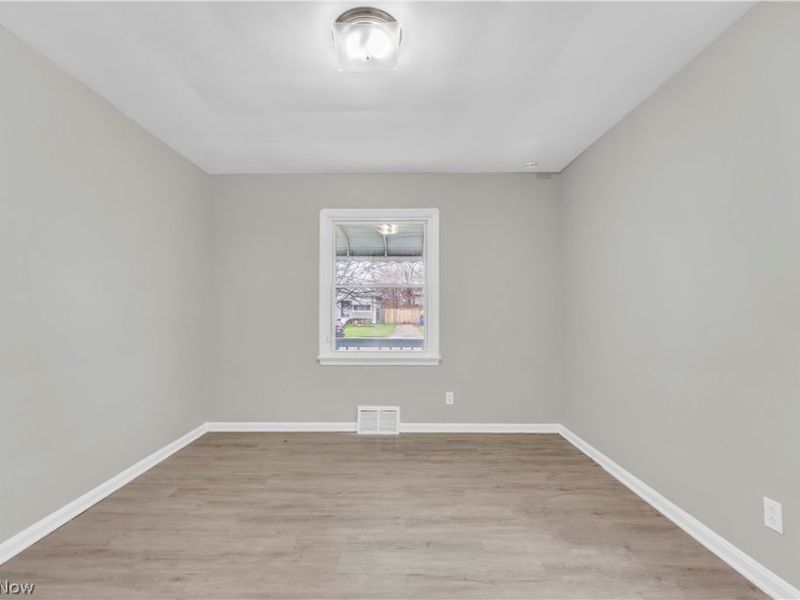 16606 Lipton Avenue, Cleveland, OH 44128 Photo 11